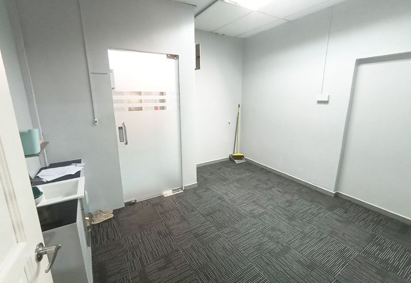 Worldwide Business Park