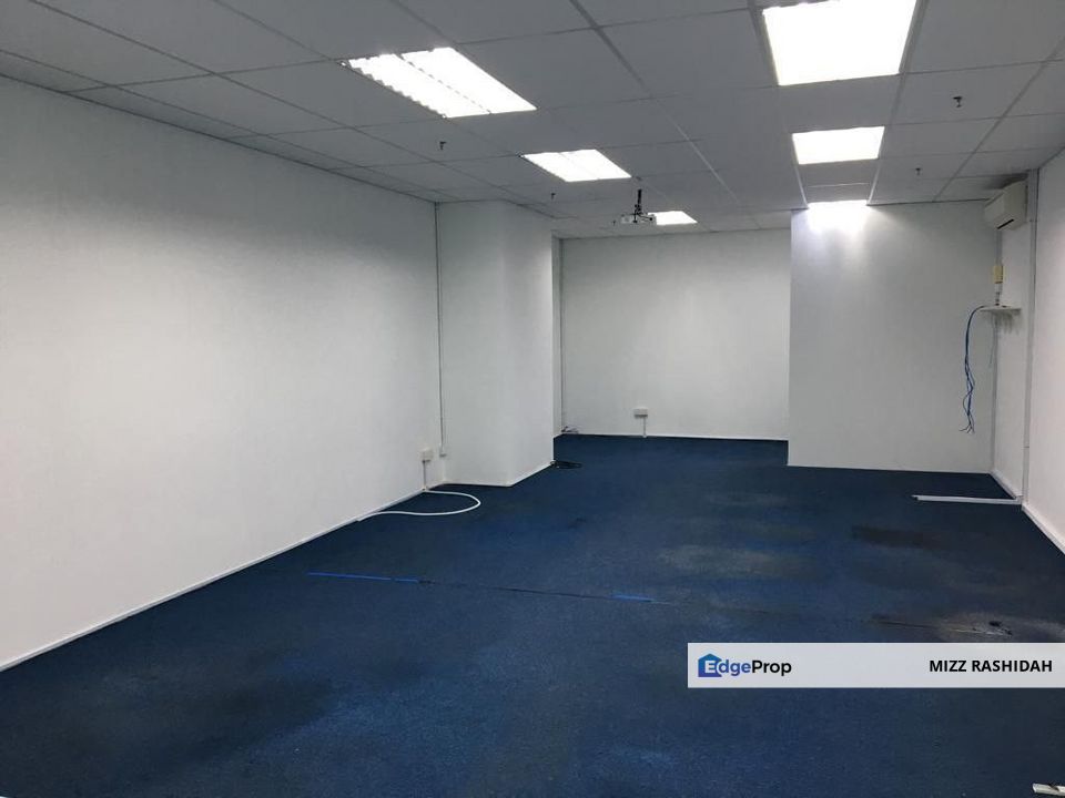 PJX HM SHAH TOWER, PETALING JAYA SELANGOR, PERSIARAN BARAT PJS 52, WALKING DISTANCE TO LRT FOR SALE, Selangor, Petaling Jaya