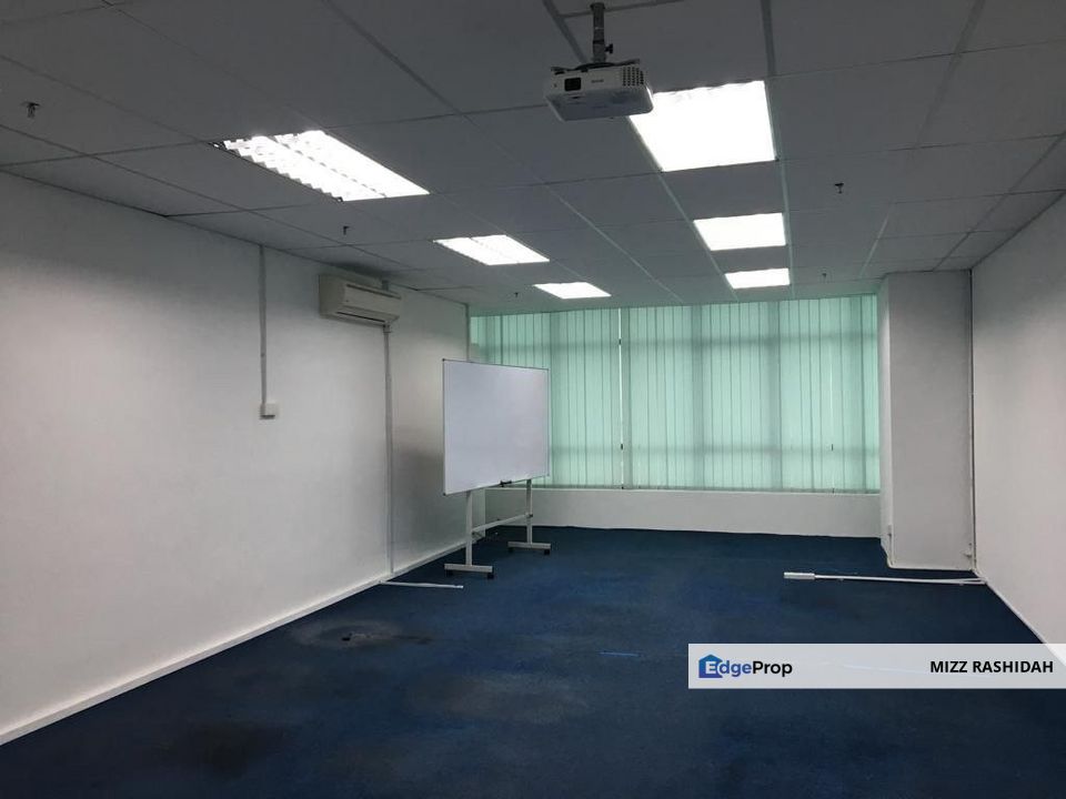 PJX HM SHAH TOWER, PETALING JAYA SELANGOR, PERSIARAN BARAT PJS 52, WALKING DISTANCE TO LRT FOR SALE, Selangor, Petaling Jaya