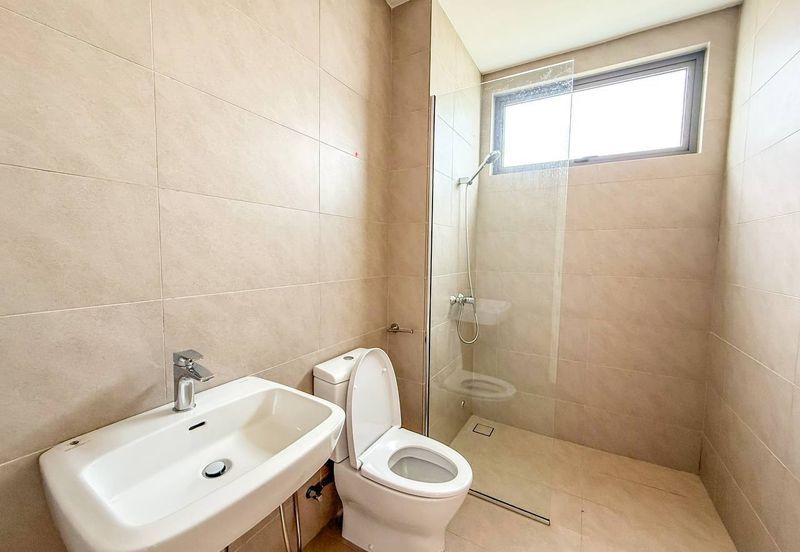 Broadleaf Residences, Hometree