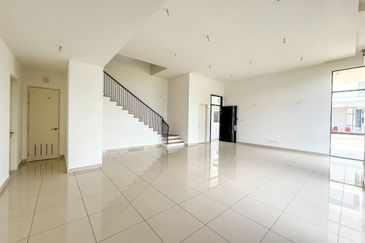 Broadleaf Residences, Hometree