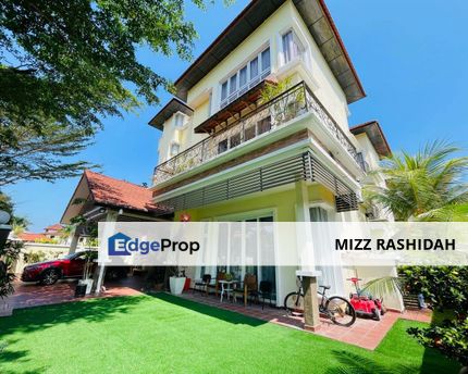 Bandar Mahkota Cheras Selangor, 3 STOREY BUNGALOW PRIVATE POOL, RENOVATED For Sale, Selangor, Cheras