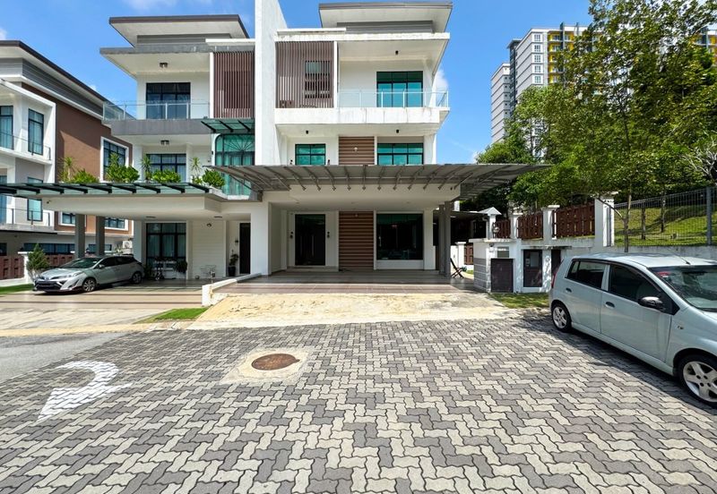 Verge 32 @ Puncak Melawati