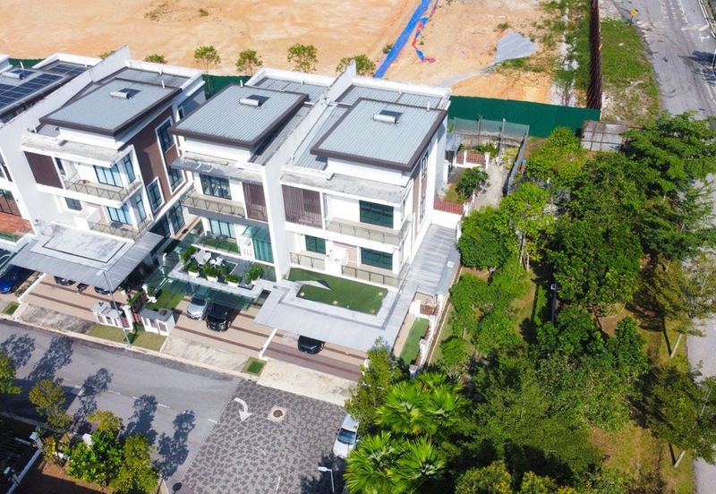 Verge 32 @ Puncak Melawati