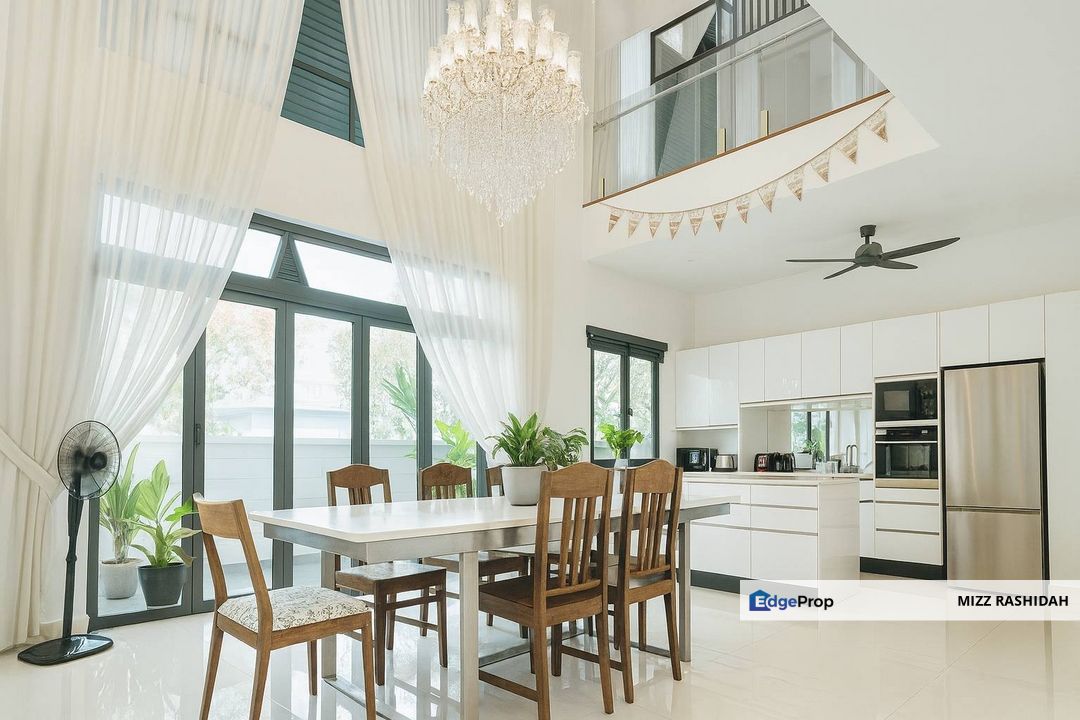 Sejati Residences Astonia 11, Cyberjaya Selangor , 3-STOREY BUNGALOW WITH LIFT For Sale, Selangor, Cyberjaya