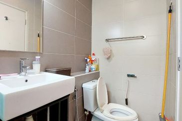 USJ Avenue @ USJ Heights