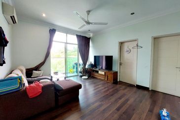 USJ Avenue @ USJ Heights