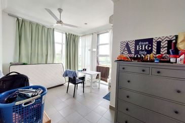 USJ Avenue @ USJ Heights