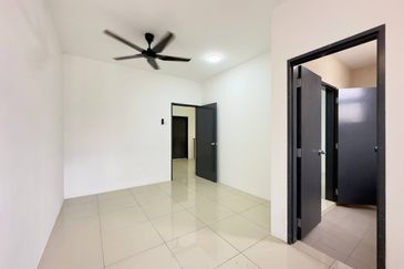 Dahlia Sari @ Saujana Perdana