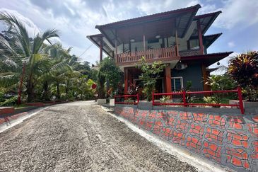 Pekan Ulu Yam (Lama)