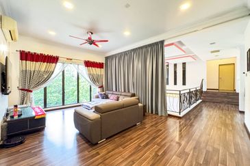 Nilai Spring Villas