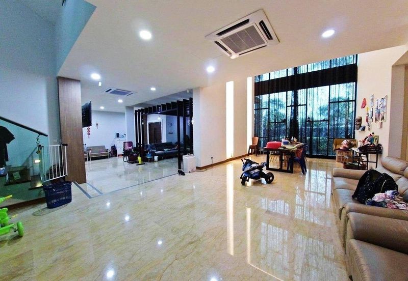 Taman Sri Hijau ( New Green Park )