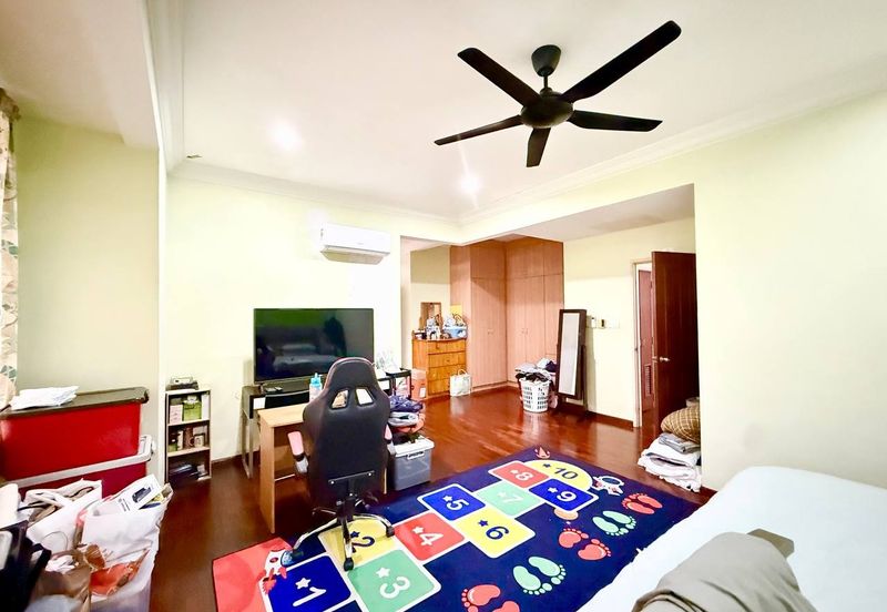 Perdana Lakeview East