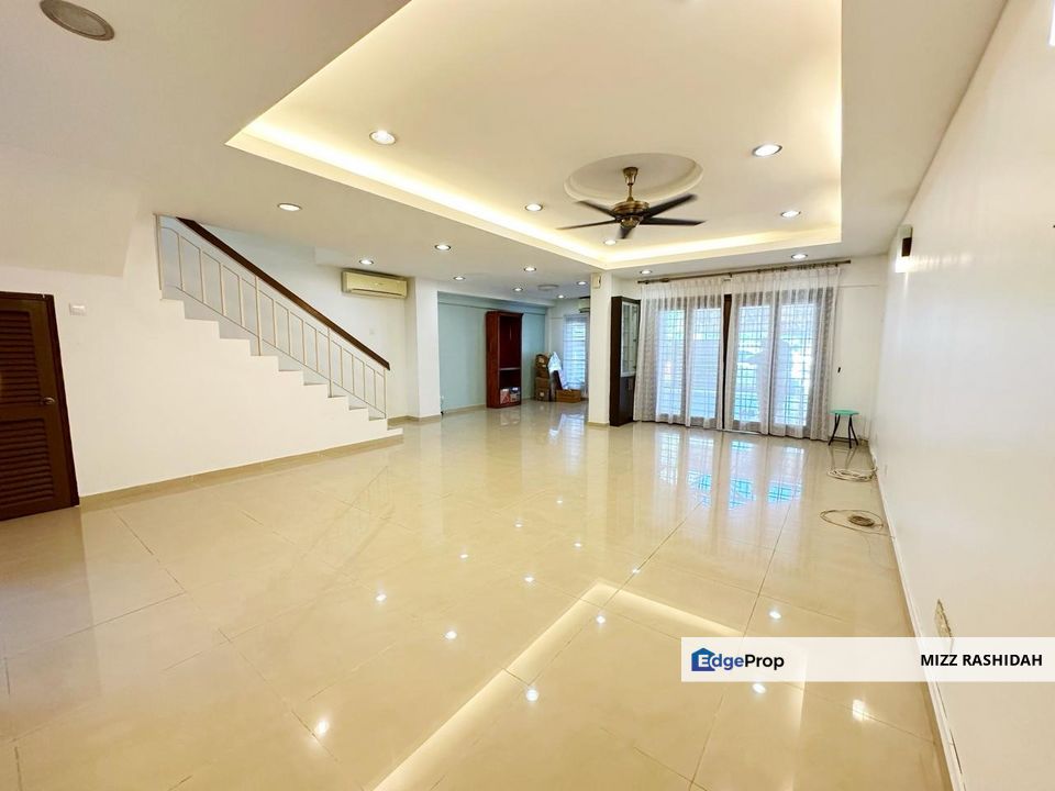 BANDAR BUKIT TINGGI, BANDAR BOTANIC KLANG SELANGOR, DOUBLE STOREY HOUSE, SEBERANG GIANT HYPERMARKET, RENOVATED FOR SALE, Selangor, Bandar Botanic/Bandar Bukit Tinggi