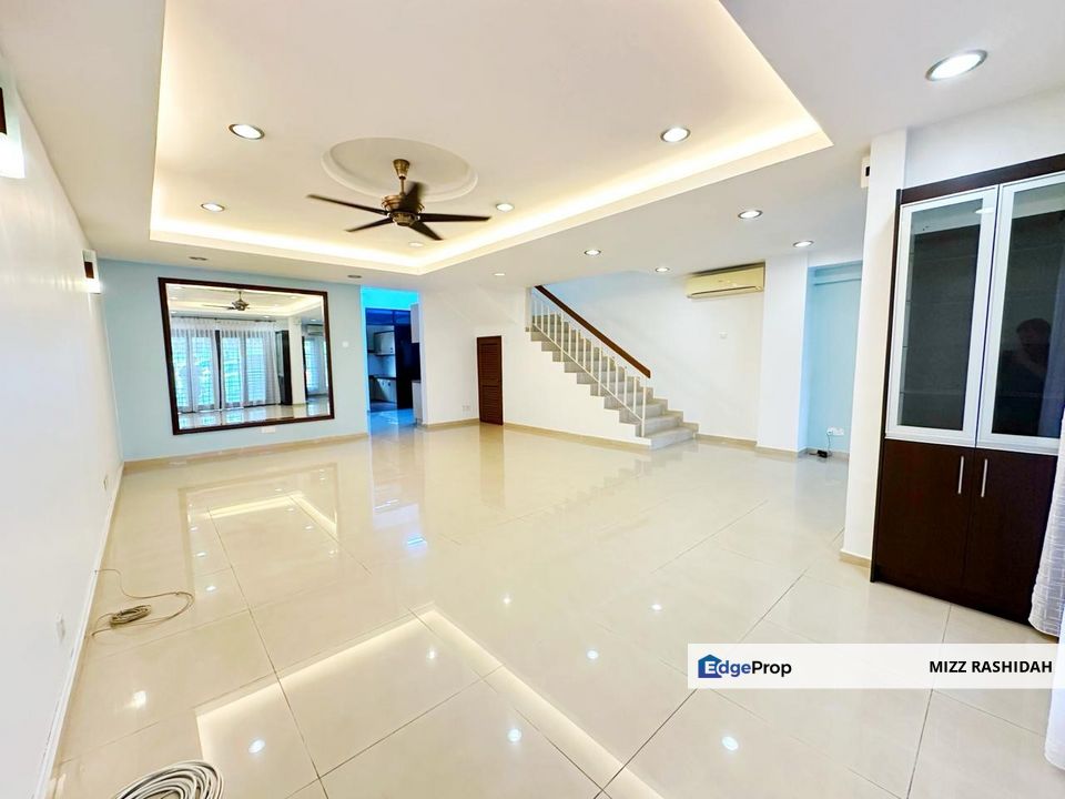 BANDAR BUKIT TINGGI, BANDAR BOTANIC KLANG SELANGOR, DOUBLE STOREY HOUSE, SEBERANG GIANT HYPERMARKET, RENOVATED FOR SALE, Selangor, Bandar Botanic/Bandar Bukit Tinggi
