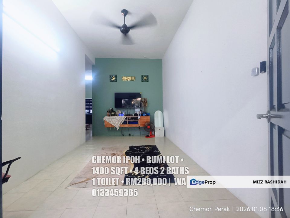 Chemor Ipoh Perak • Rumah Teres Setingkat depan padang, Perak, Kinta