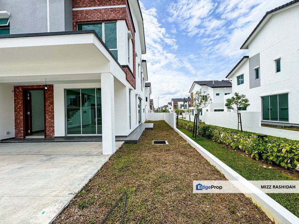 BRAND NEW! ENDLOT Double Storey (ILLARIA) Gamuda Garden Rawang, Selangor, Rawang