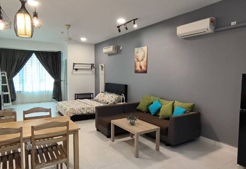 Akademik Suite @ Mount Austin