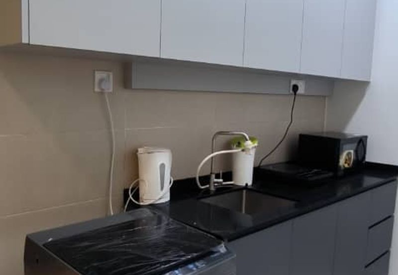 Akademik Suite @ Mount Austin