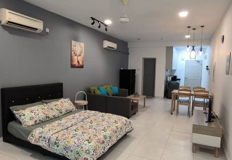 Akademik Suite @ Mount Austin