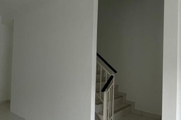 Meridin East The Greenway & The Eden