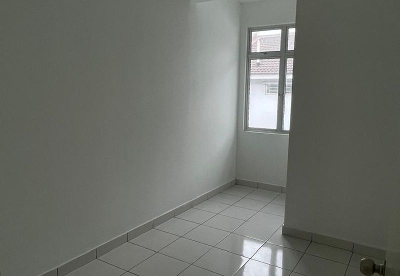 Meridin East The Greenway & The Eden