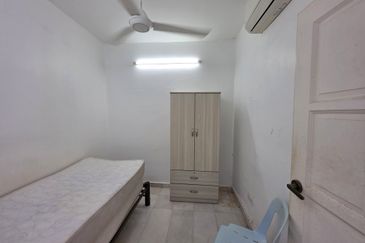 Taman Connaught (Sri Cendekia)