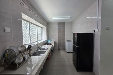 Taman Connaught (Sri Cendekia)