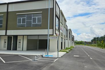 Pusat Komersial Bidara Ria