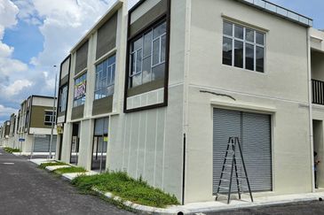 Pusat Komersial Bidara Ria