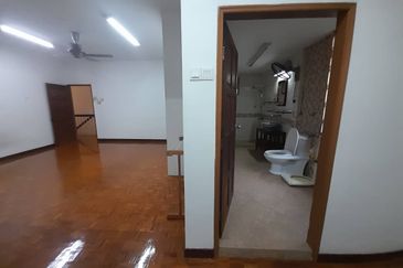 Overseas Union Garden