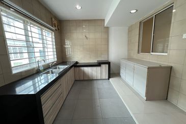 Overseas Union Garden