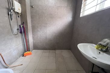 Overseas Union Garden