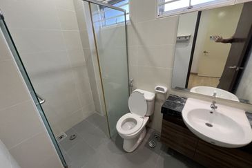 Bukit Suria Sungai Long