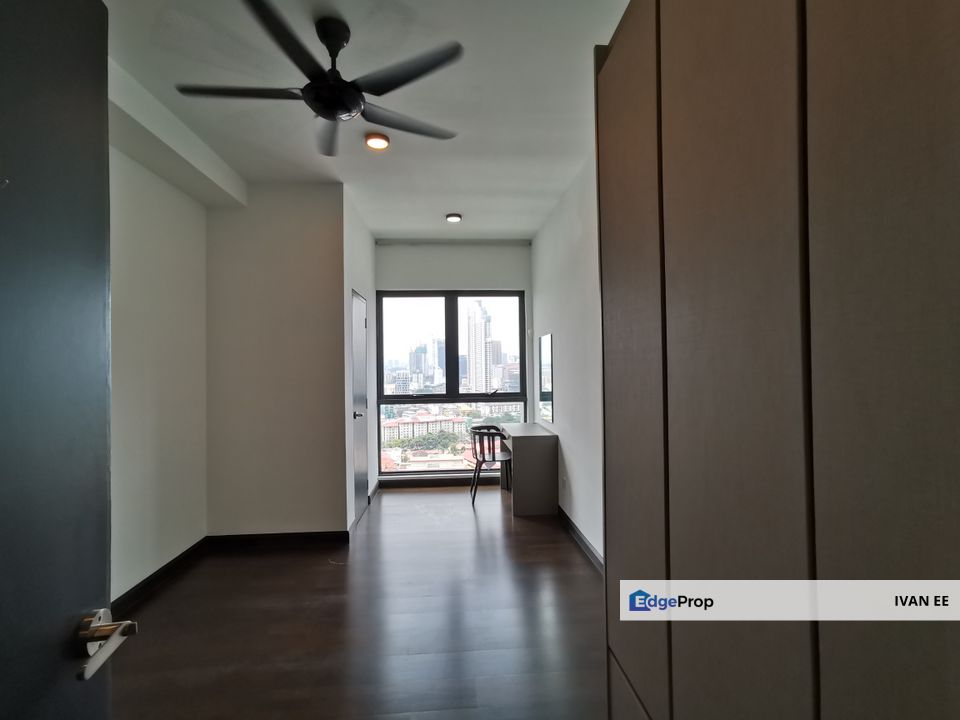 Service Residence In V Residence Sunway Velocity For Sale, Kuala Lumpur, Cheras