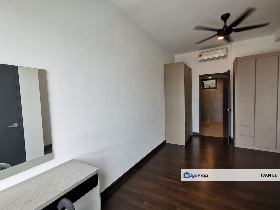 Service Residence In V Residence Sunway Velocity For Sale, Kuala Lumpur, Cheras