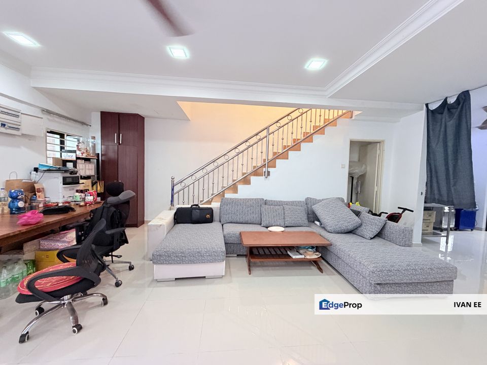 Terrace House In Bandar Mahkota Cheras For Sale, Fully Renovated, Fully Extended, Selangor, Cheras