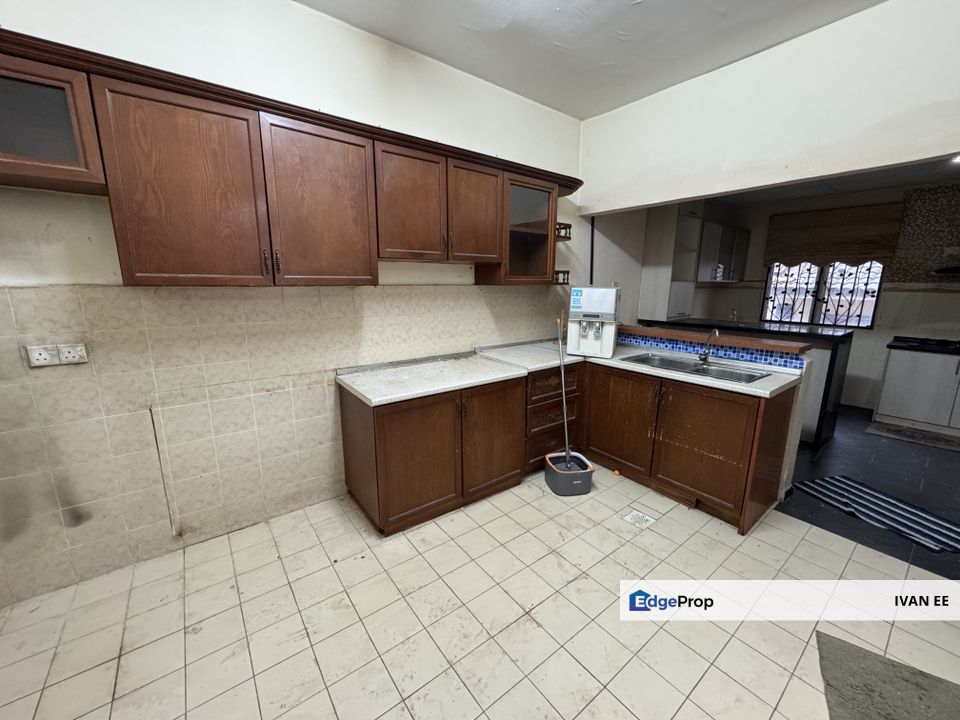 Terrace Superlink House In Bandar Tun Hussein Onn For Sale, Selangor, Cheras