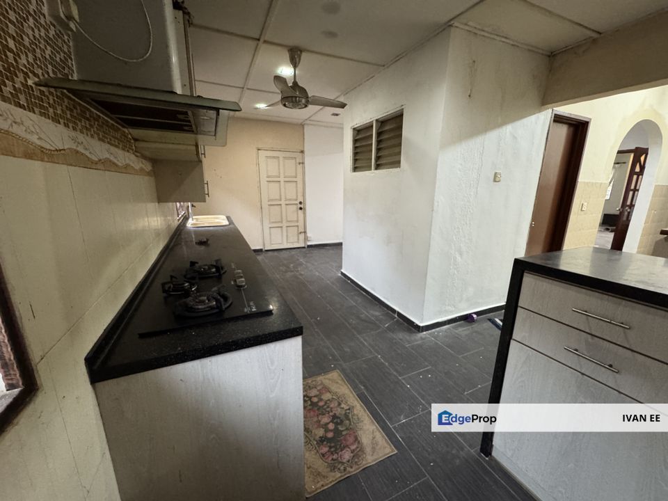 Terrace Superlink House In Bandar Tun Hussein Onn For Sale, Selangor, Cheras