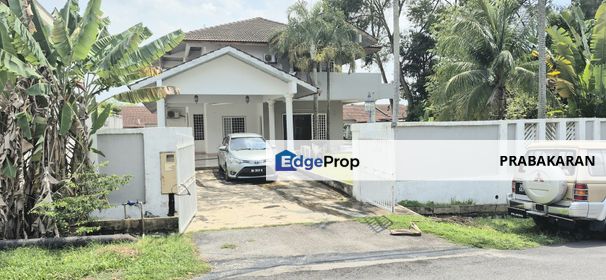 Double Storey Bungalow House at Villa Heights Kajang to let, Selangor, Kajang