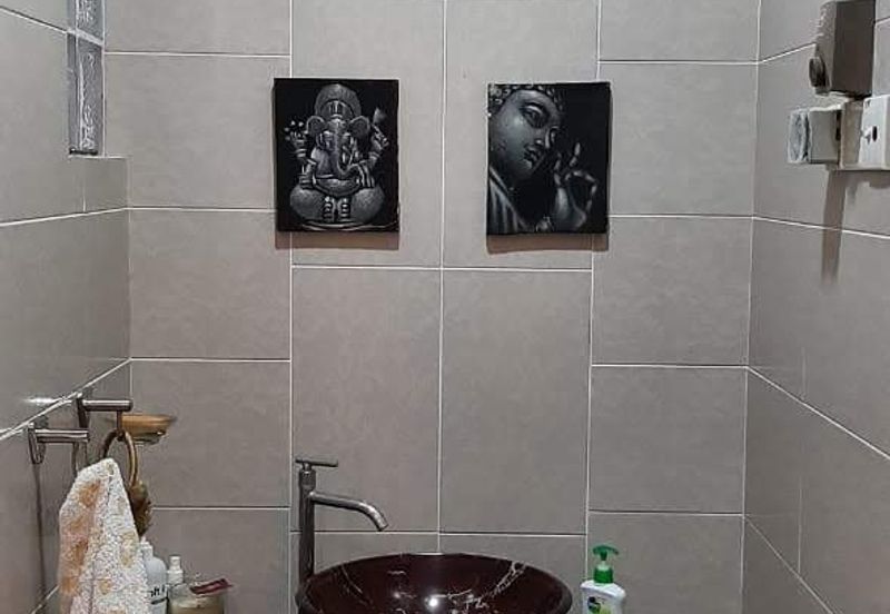 Freehold 1.5 Storey Bungalow SS3 Taman Universiti, Petaling Jaya