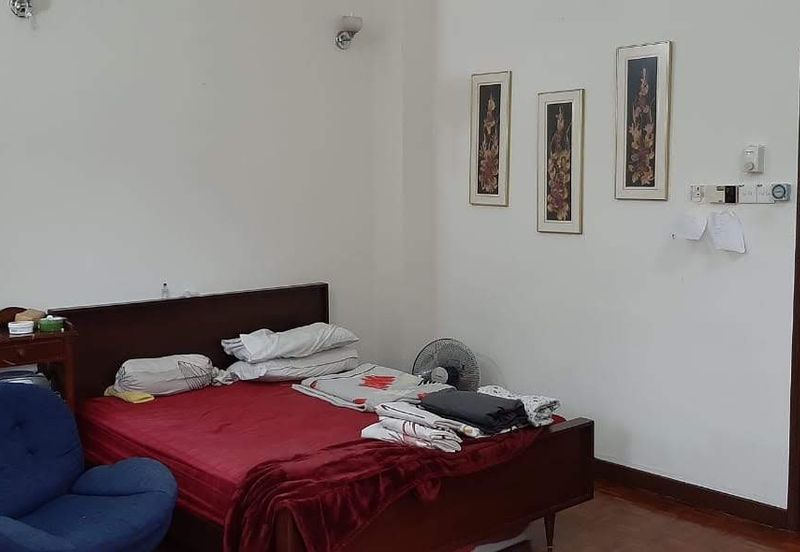 Freehold 1.5 Storey Bungalow SS3 Taman Universiti, Petaling Jaya