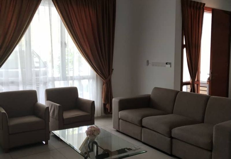 Parkfield Residences, Tropicana Heights