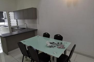 Parkfield Residences, Tropicana Heights