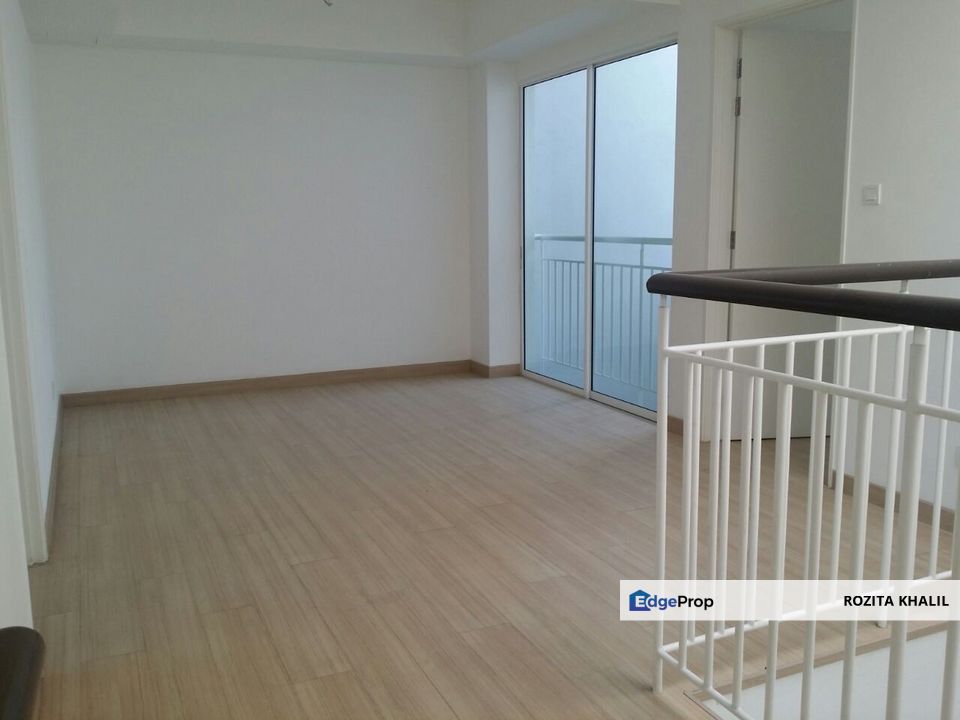 Taman Nadayu 92 Kajang Double Storey Superlink House For Sale , Selangor, Kajang