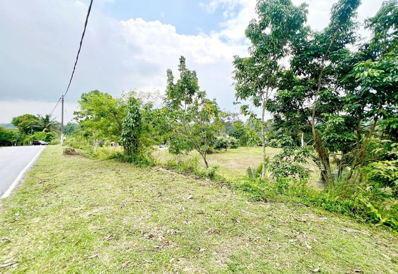 Kampung Jenderam Hulu