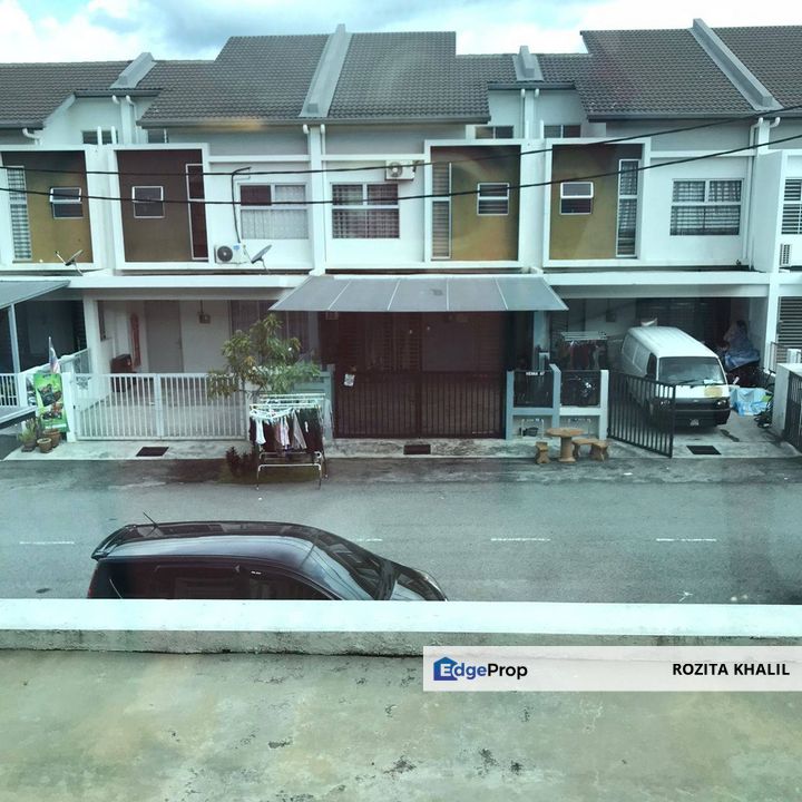 Camellia Residence Bandar Tasik Kesuma Double Storey Terrace House For Sale , Selangor, Semenyih