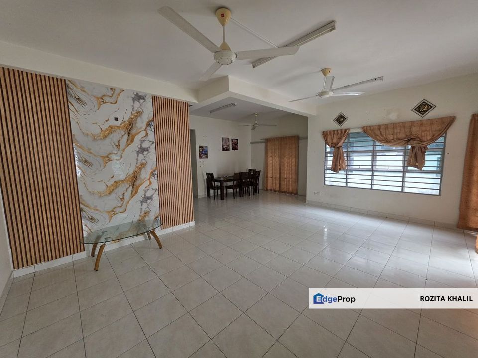 Taman Tasik Semenyih Semi Detached Double Storey House For Sale, Selangor, Semenyih