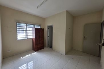 Taman Tasik Semenyih (Lake Residence)