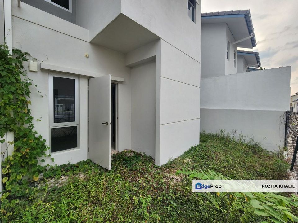 Serenia City Arina Sepang Double Storey House For Sale , Selangor, Sepang